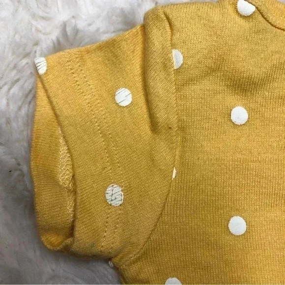 Gerber Onesie Diaper Shirt Yellow / White Polka Dots  Size Newborn - Picture 14 of 16